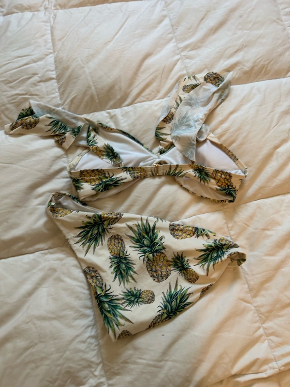 Gianni Bini White Pineapple Print Bikini Set